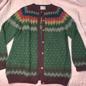 Vintage Handmade Sweater / Caridigan